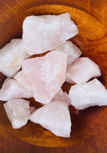 Load image into Gallery viewer, Rose Quartz Raw
